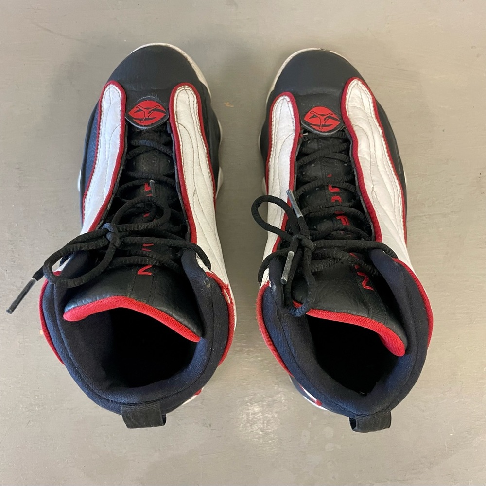 Nike Jordan Pro Strong Red White Black Basketball School Shoes - Picture 5 of 6